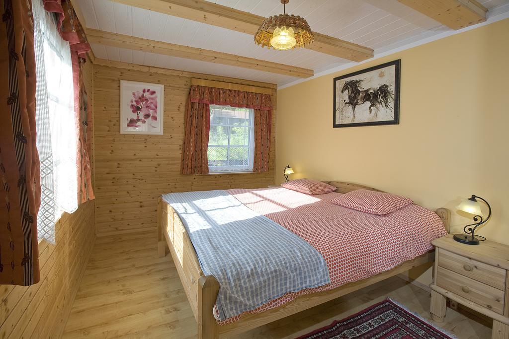 Das Altsteirische Landhaus - La Maison De Pronegg - Feriendomizil Im Biosphaerenpark Wienerwald Pressbaum Værelse billede